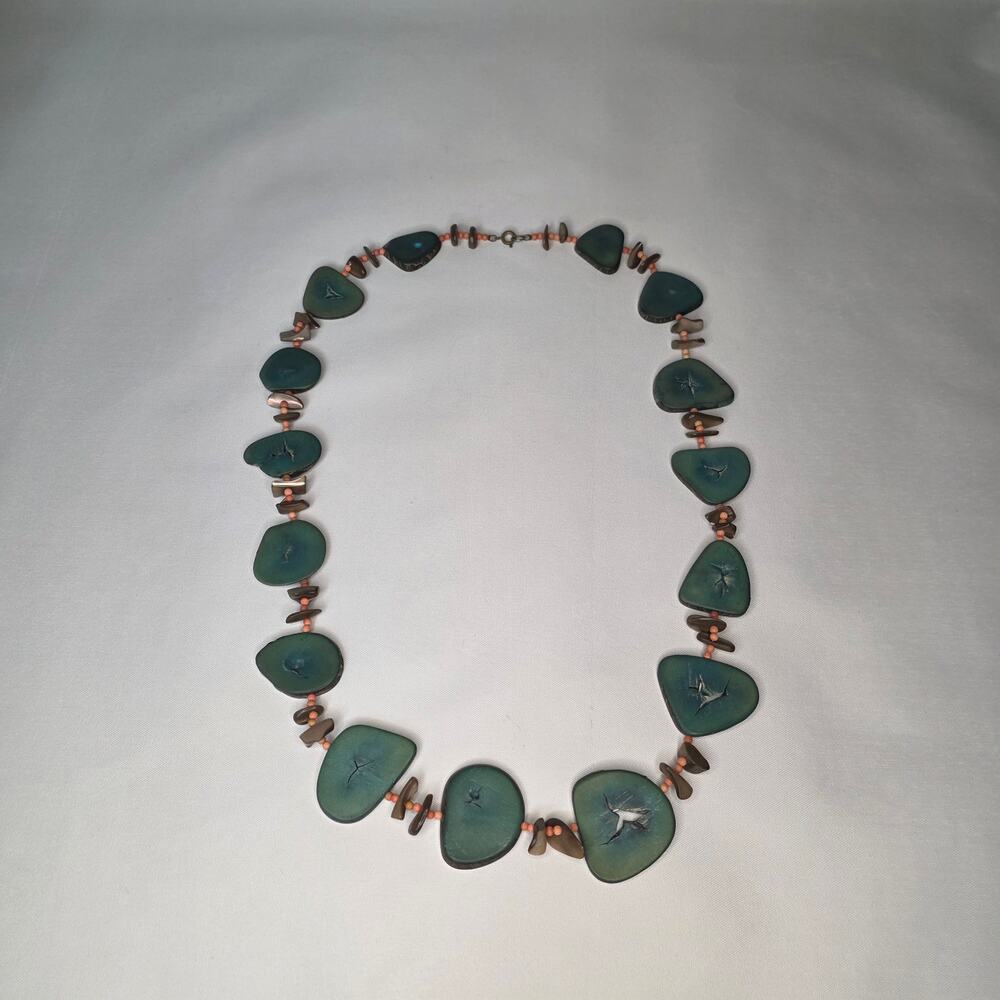Vintage Boho Tagua Nut Necklace Teal 30" Handmade Teal & Green Vegetable Boho - Picture 4 of 5